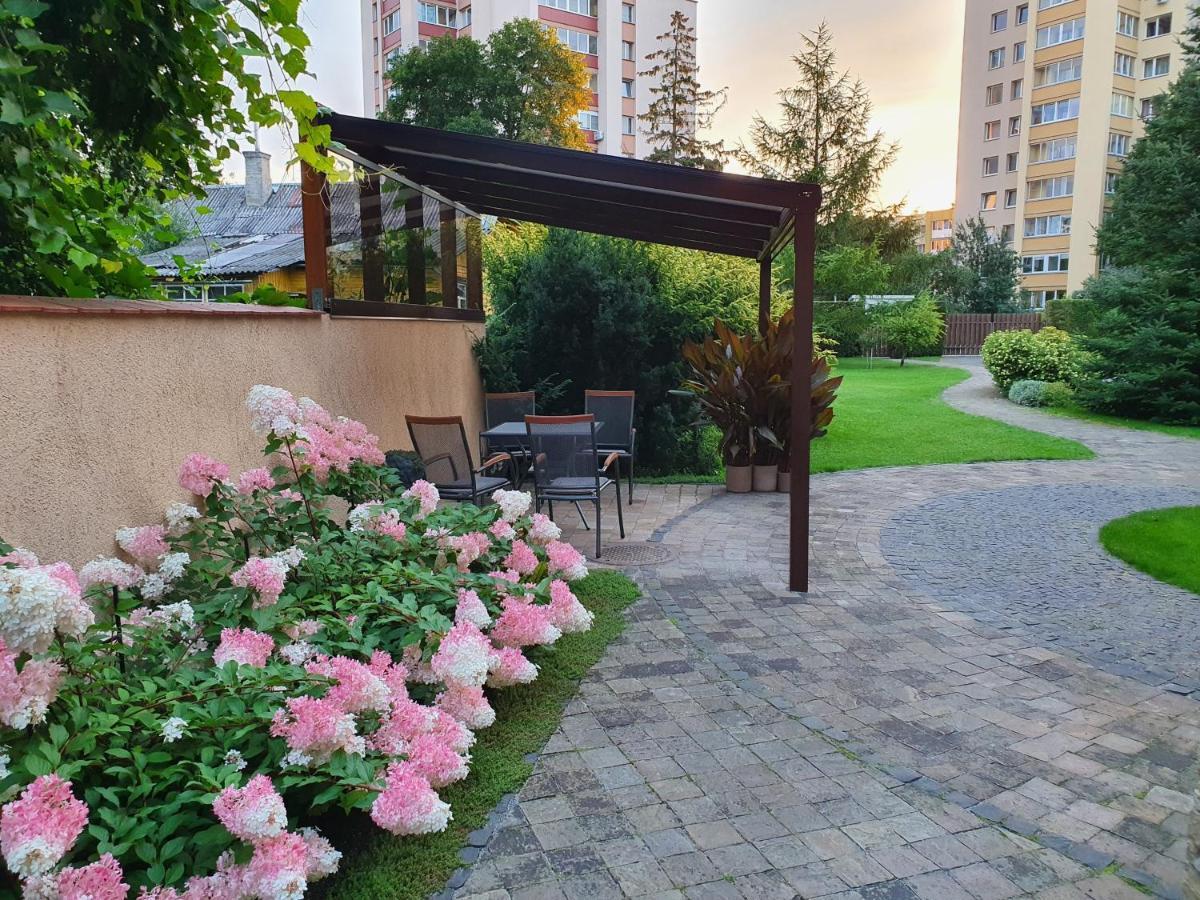 Apartamentai Hunter House ドルスキニンカイ エクステリア 写真